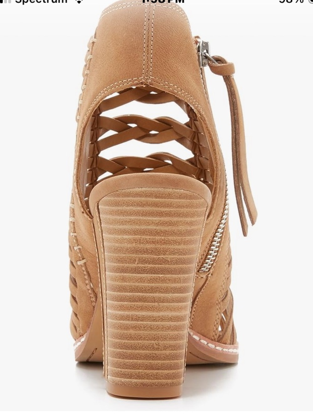 Dolce Vita Amina Leather Caged Sandal Size 8 - Picture 5 of 7